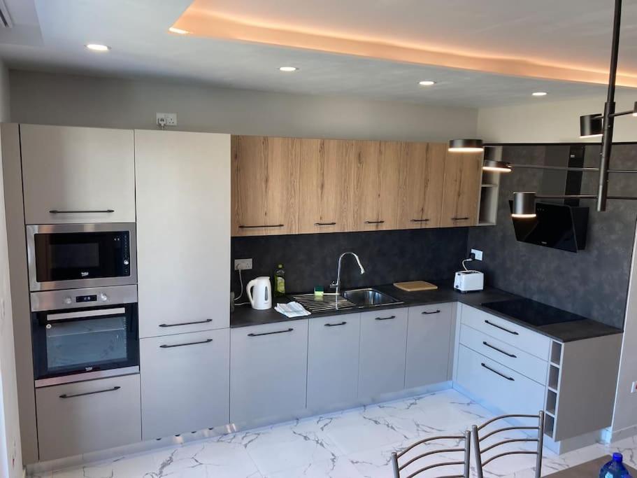 Sliema 2 Bedroom Apartment Экстерьер фото