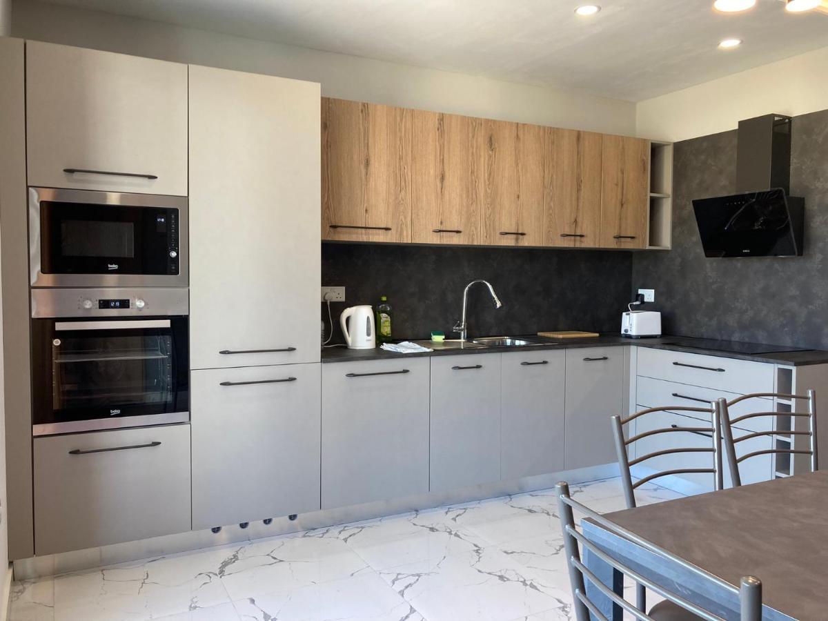 Sliema 2 Bedroom Apartment Экстерьер фото